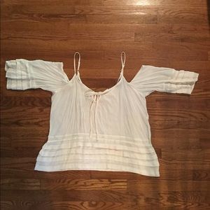 American Eagle XL exposed shoulder top